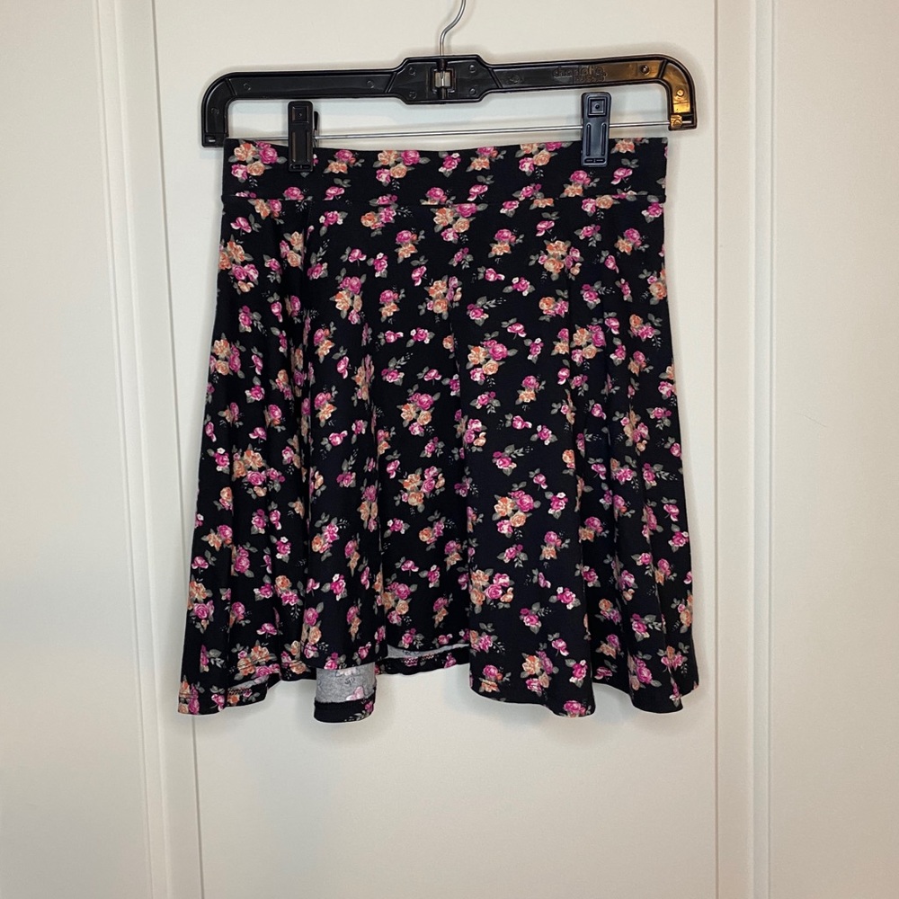 Forever 21 Floral Mini Skater Skirt